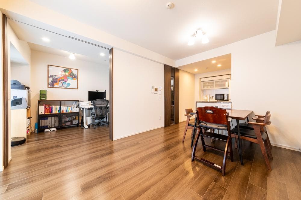 Central 2BR in Vibrant Sangenjaya