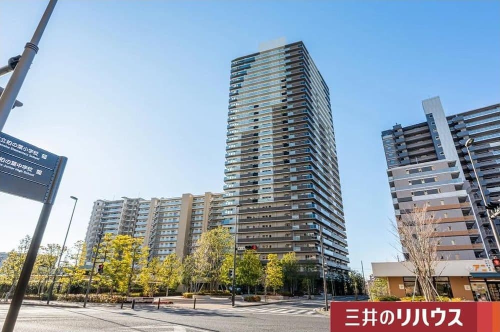 Bright 3BR in Kashiwa's Campus District