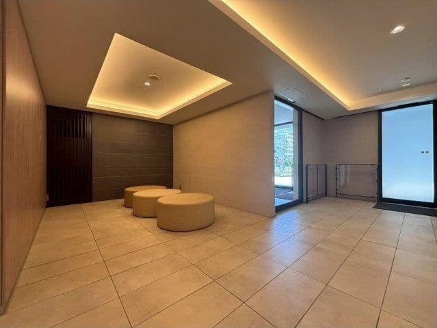 New 3BR Apartment in Urayasu's Park Marina