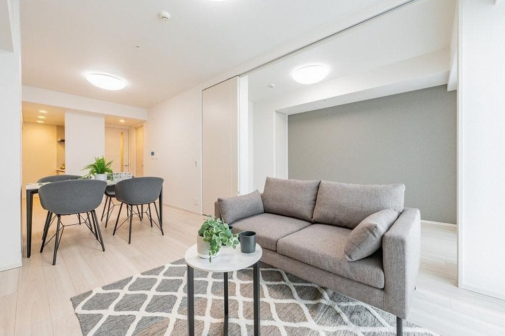 Modern 3BR Tower Apartment Near Tsudanuma Station